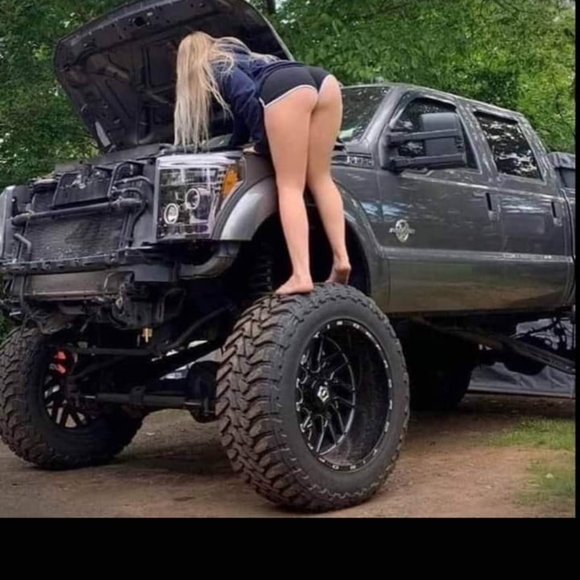 Meet your Posher, Joseph - Picture 13 of 16